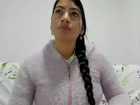 Snapshot of SamanthaBeke chatting on April 2026 03:21:02 AM SamanthaBeke online show from April 2026 03:21:02 AM