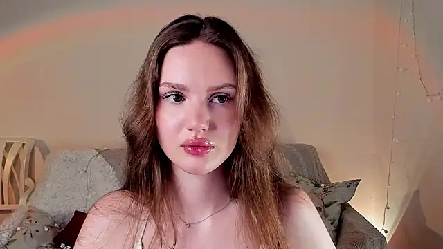 MishkaMe online show from December 2025 03:38:02 PM