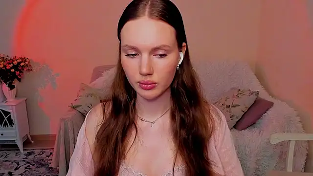 MishkaMe online show from April 2026 04:30:01 PM