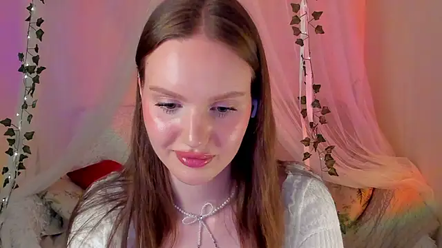 MishkaMe online show from March 2025 07:24:02 PM