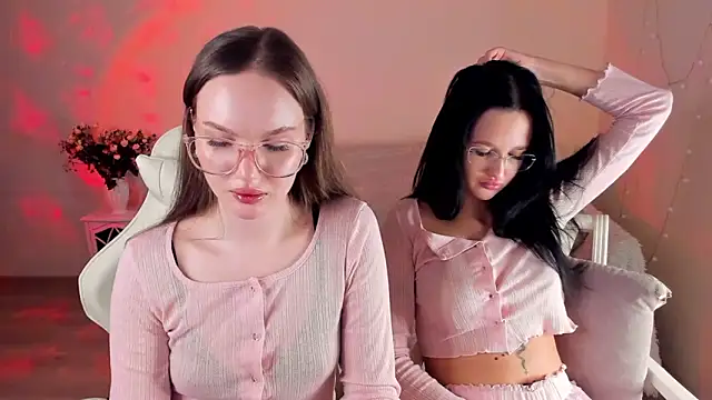 MishkaMe online show from March 2026 04:00:01 PM