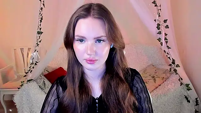 MishkaMe online show from October 2025 01:54:02 PM