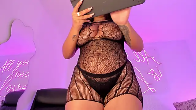 pamelaa vega online show from March 2025 06:17:02 AM