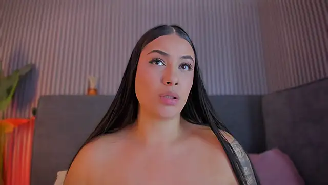 pamelaa vega online show from June 2026 12:32:02 AM