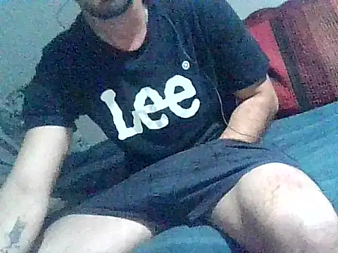 giorgakaci69 online show from October 2025 10:21:02 PM