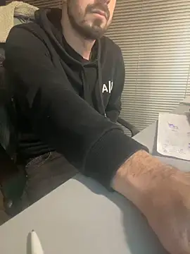 giorgakaci69 online show from February 2026 05:24:02 PM