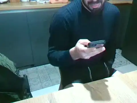 giorgakaci69 online show from December 2024 01:06:01 PM