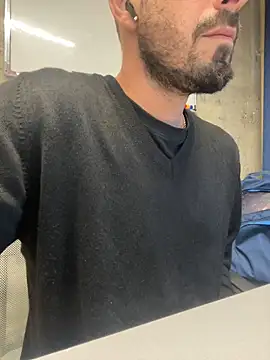 giorgakaci69 online show from September 2025 01:17:02 PM