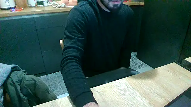 giorgakaci69 online show from December 2024 12:00:01 AM