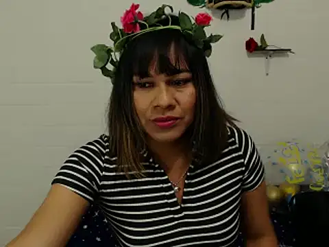 Snapshot of kyomy_222 chatting on February 2025 01:02:02 AM kyomy 222 online show from February 2025 01:02:02 AM