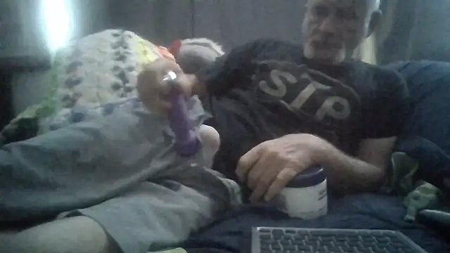 den-rock4u online show from November 2025 03:04:02 PM