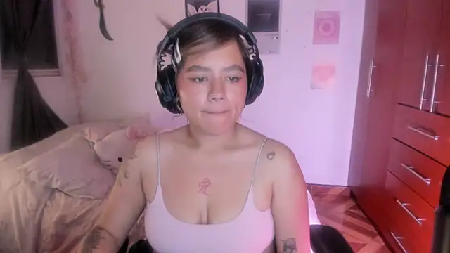 StephaniFox online show from March 2026 02:04:02 AM