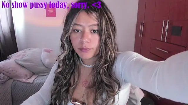 StephaniFox online show from September 2025 05:49:01 PM