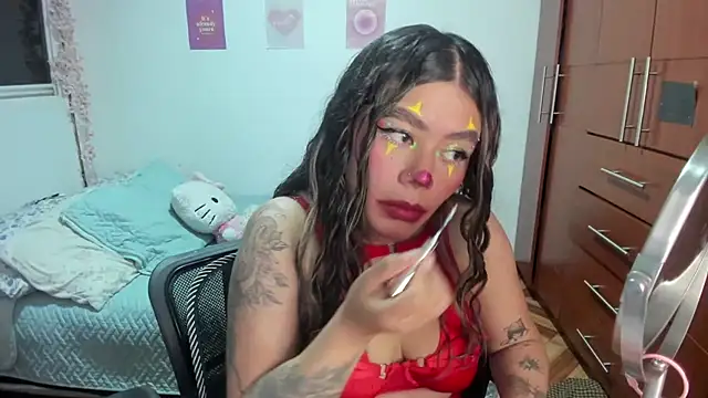 StephaniFox online show from October 2025 01:50:01 AM