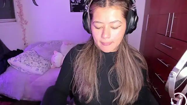 StephaniFox online show from March 2026 11:29:02 PM