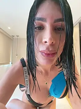 Dj scarlettmorreti online show from March 2026 07:10:01 PM