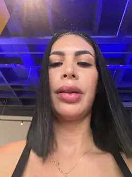 Dj scarlettmorreti online show from December 2025 06:43:02 PM