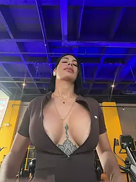 Dj scarlettmorreti online show from January 2026 07:29:01 PM