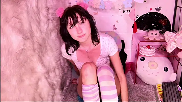 SweetLaumina online show from March 2026 08:30:01 AM