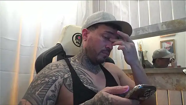 Angel sex latin online show from October 2025 04:50:01 AM