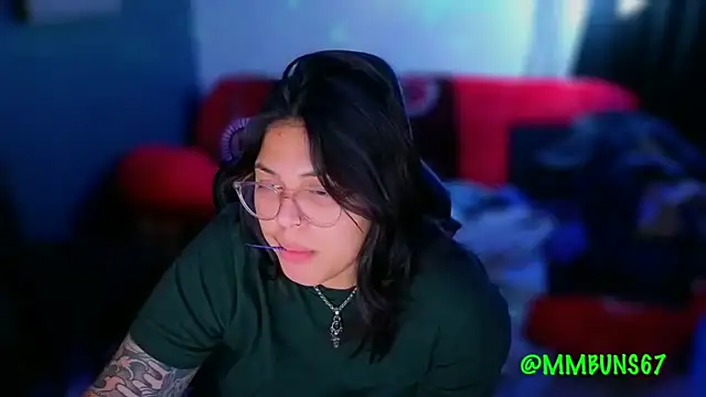 Snapshot of miacanela_xo chatting on November 2025 04:28:01 AM miacanela xo online show from November 2025 04:28:01 AM