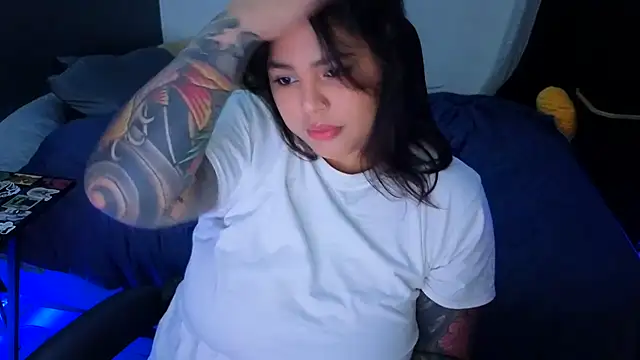 Snapshot of miacanela_xo chatting on July 2026 01:28:02 AM miacanela xo online show from July 2026 01:28:02 AM