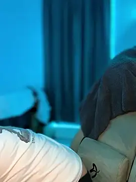 miacanela xo online show from January 2026 01:56:02 AM