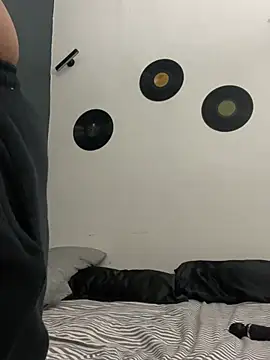 miacanela xo online show from March 2026 03:45:01 AM