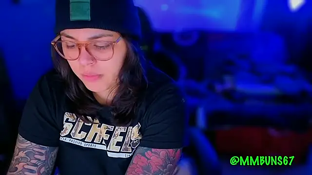 Snapshot of miacanela_xo chatting on October 2025 03:49:01 AM miacanela xo online show from October 2025 03:49:01 AM