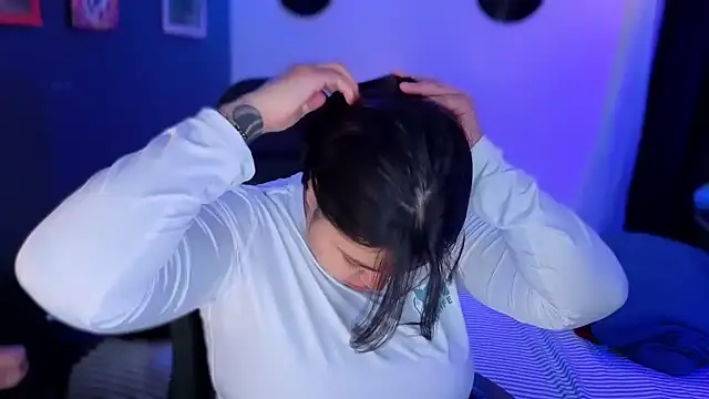 miacanela xo online show from April 2026 01:35:02 AM