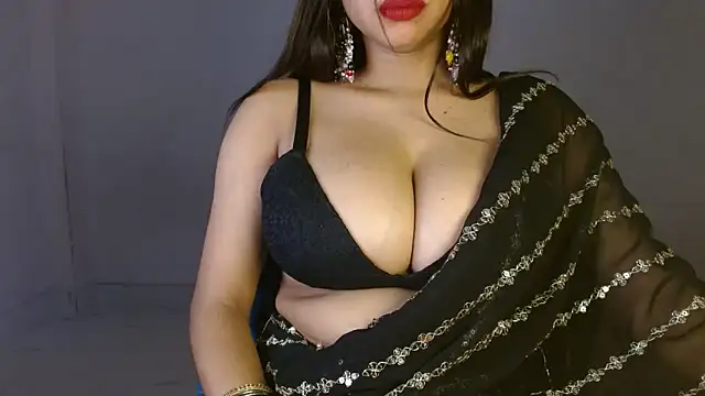 Snapshot of Naughty_nikkii chatting on February 2025 12:24:02 PM Naughty nikkii online show from February 2025 12:24:02 PM