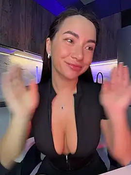 Melisa Ester online show from November 2025 12:39:01 PM