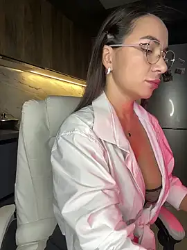 Melisa Ester online show from October 2025 03:42:01 PM