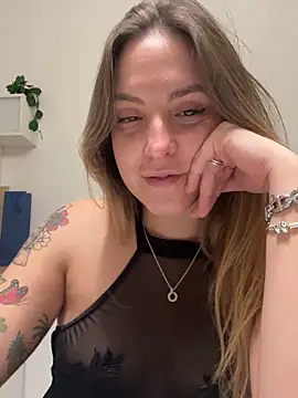 LiliMorganxxx online show from December 2025 10:42:01 PM