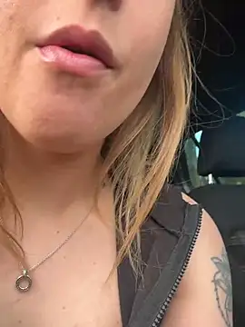 LiliMorganxxx online show from March 2026 02:41:01 PM