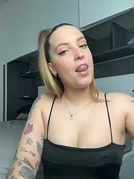 LiliMorganxxx online show from February 2026 06:09:01 PM