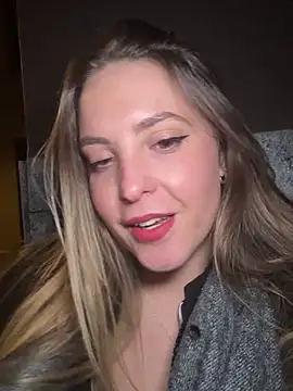 LiliMorganxxx online show from November 2025 09:18:01 PM