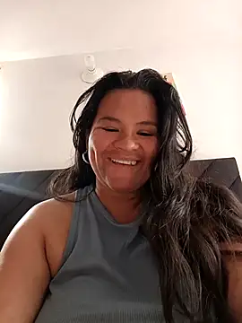Snapshot of Julieta-tits chatting on May 2026 08:25:01 PM Julieta-tits online show from May 2026 08:25:01 PM