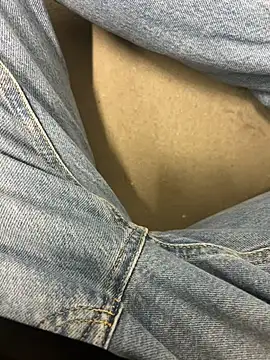 bdsm19 online show from February 2026 05:33:01 PM