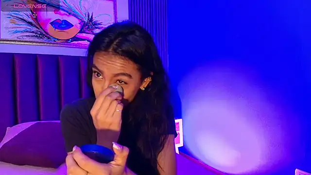 Snapshot of Tamaraakins chatting on September 2025 12:37:01 PM Tamaraakins online show from September 2025 12:37:01 PM