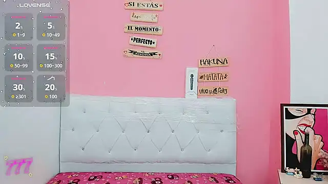 Snapshot of valentina_princess_ chatting on February 2026 03:03:02 AM valentina princess online show from February 2026 03:03:02 AM