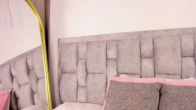 aaryy  online show from January 2026 05:09:02 PM