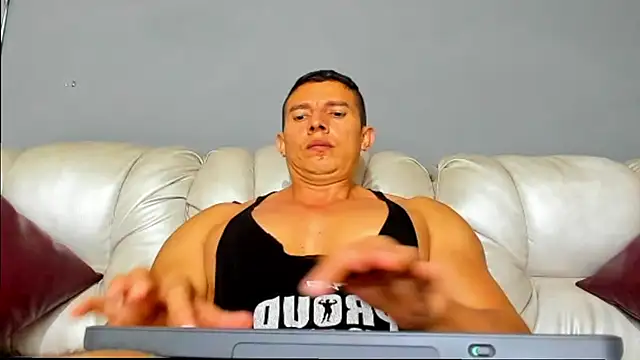 derekk frostt online show from November 2025 03:01:02 PM