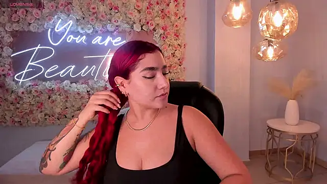 ViolettCastel online show from September 2025 06:47:01 PM