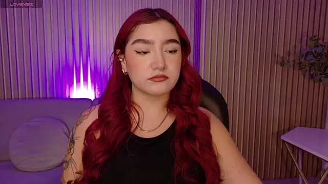 ViolettCastel online show from November 2025 07:29:02 PM