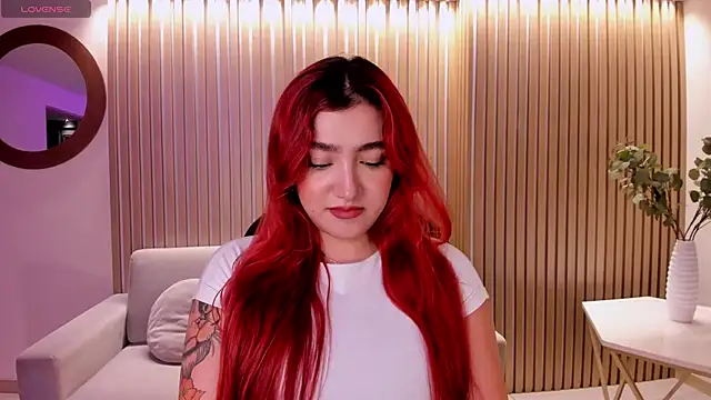 ViolettCastel online show from September 2025 07:35:02 PM