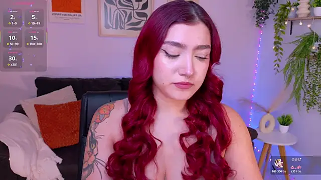 ViolettCastel online show from May 2026 08:01:02 PM