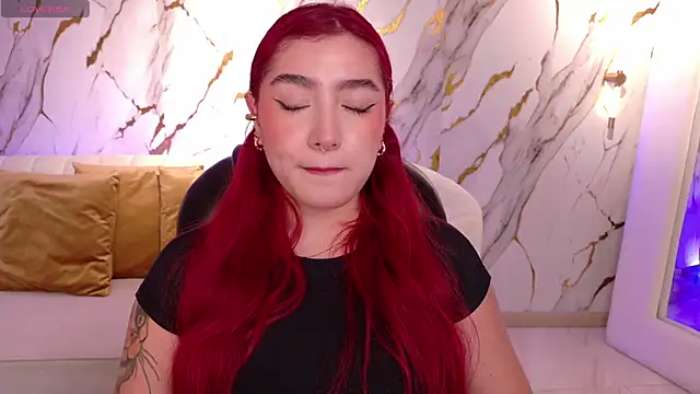 ViolettCastel online show from November 2025 07:25:01 PM