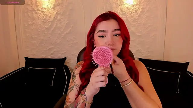 ViolettCastel online show from October 2025 04:52:01 PM