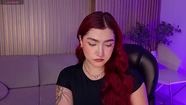 ViolettCastel online show from February 2026 08:08:02 PM